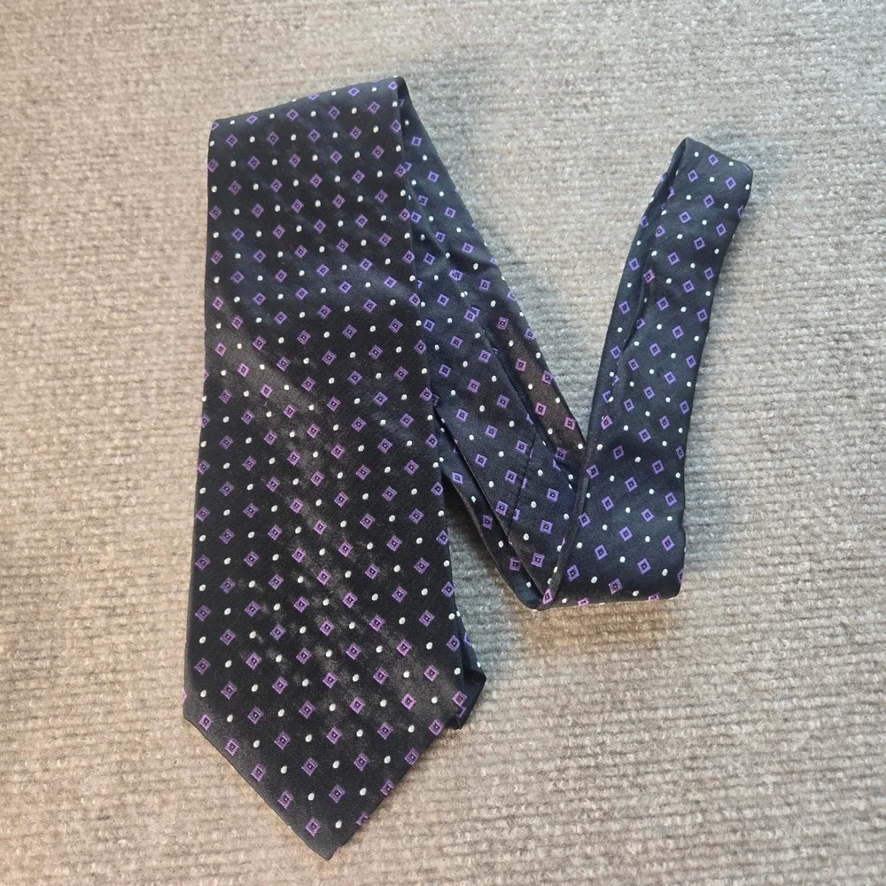 Lauren Ralph Lauren Mens Silk Tie Black Purple Geometric Diamond Hand Finished